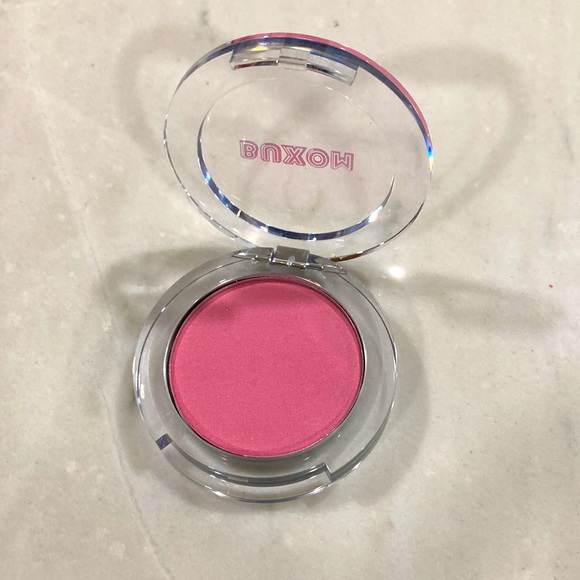 BUXUM PRIMER-INFUSED BLUSH - Picture 3 of 6